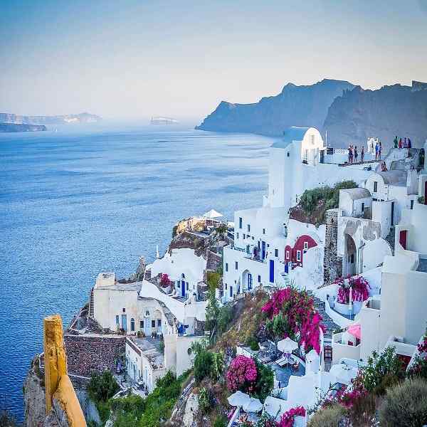 Picturesque Solo Islands of Greece Tour